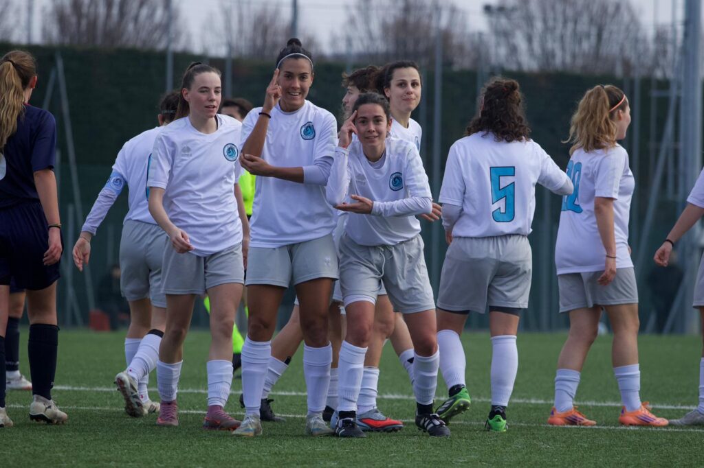 FC LESMO 5-2 W.TORRES RAGAZZE FC LESMO CHE ESULTANO