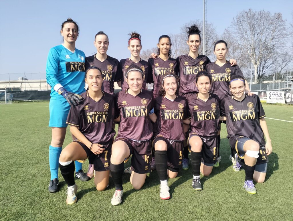 CARONNESE 2-4 FC LESMO Squadra FC Lesmo schierata per la foto prima della partita